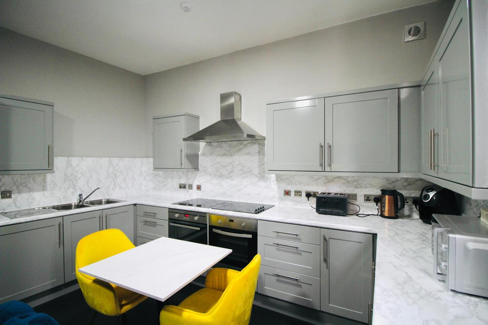 Ne1 City Studios & Apartments 뉴캐슬어폰타인 외부 사진